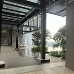 Lucentia Residence Kuala Lumpur By Infinity Pool Suite