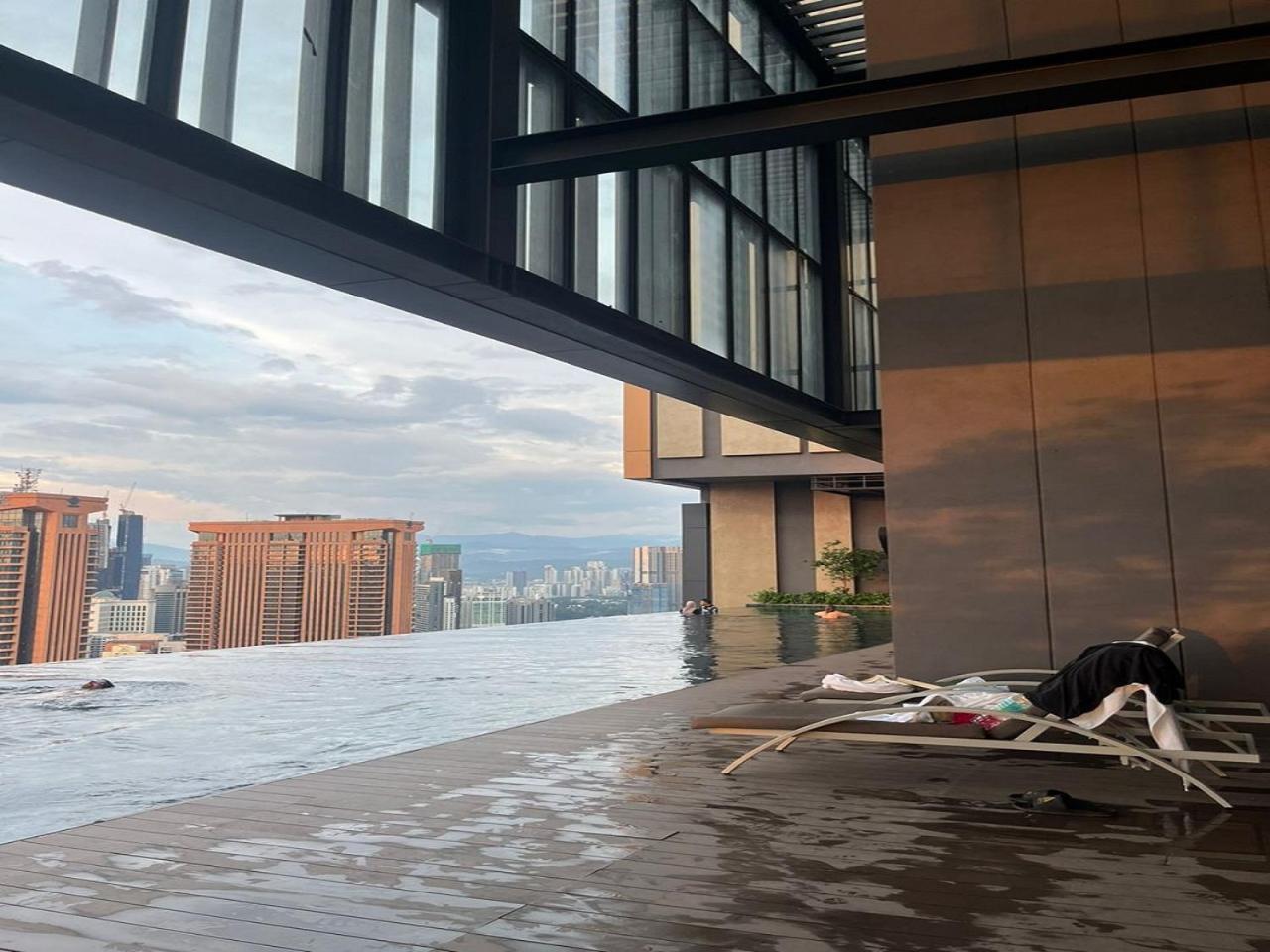 Lucentia By Infinity Pool
