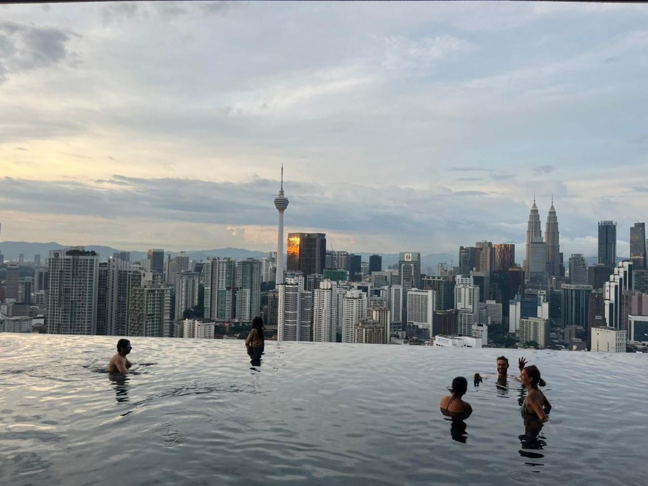 Lucentia By Infinity Pool Kuala Lumpur
